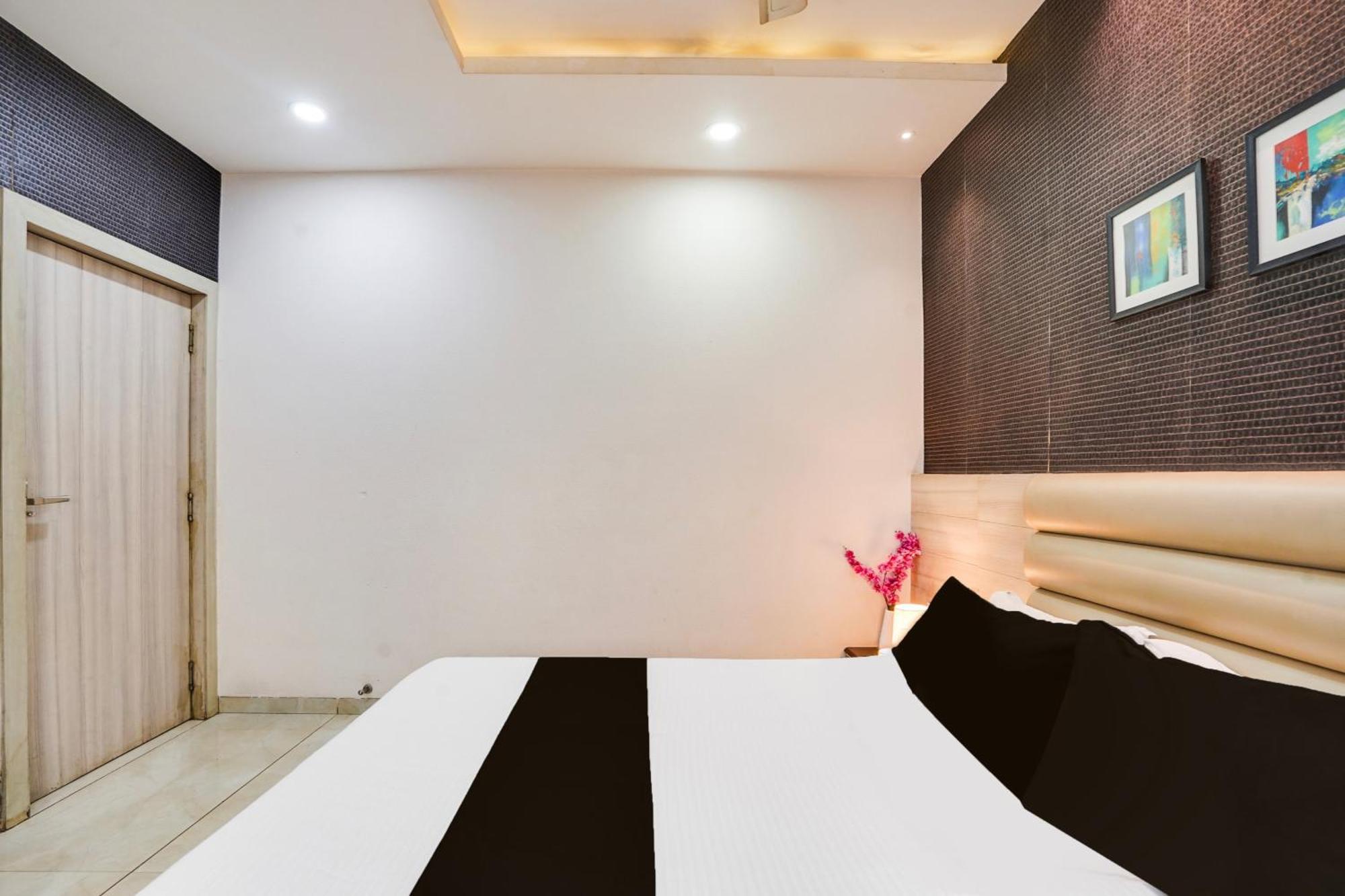 Super Townhouse Jhalawar Road Gumanpura Formerly Rockland Kota  Zewnętrze zdjęcie